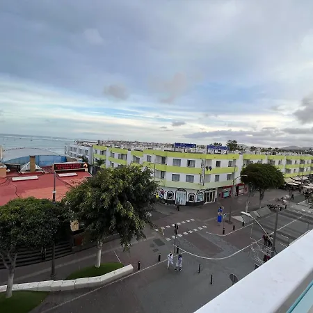 Avenida Apartamento *